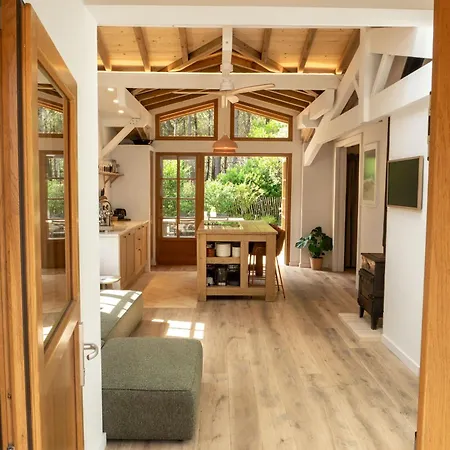 Forest & Ocean House With Guest & Garden Villa